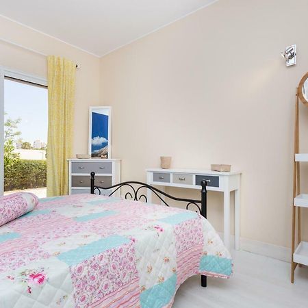 Tropical Beach Apartment Litoralmar Портиман Экстерьер фото